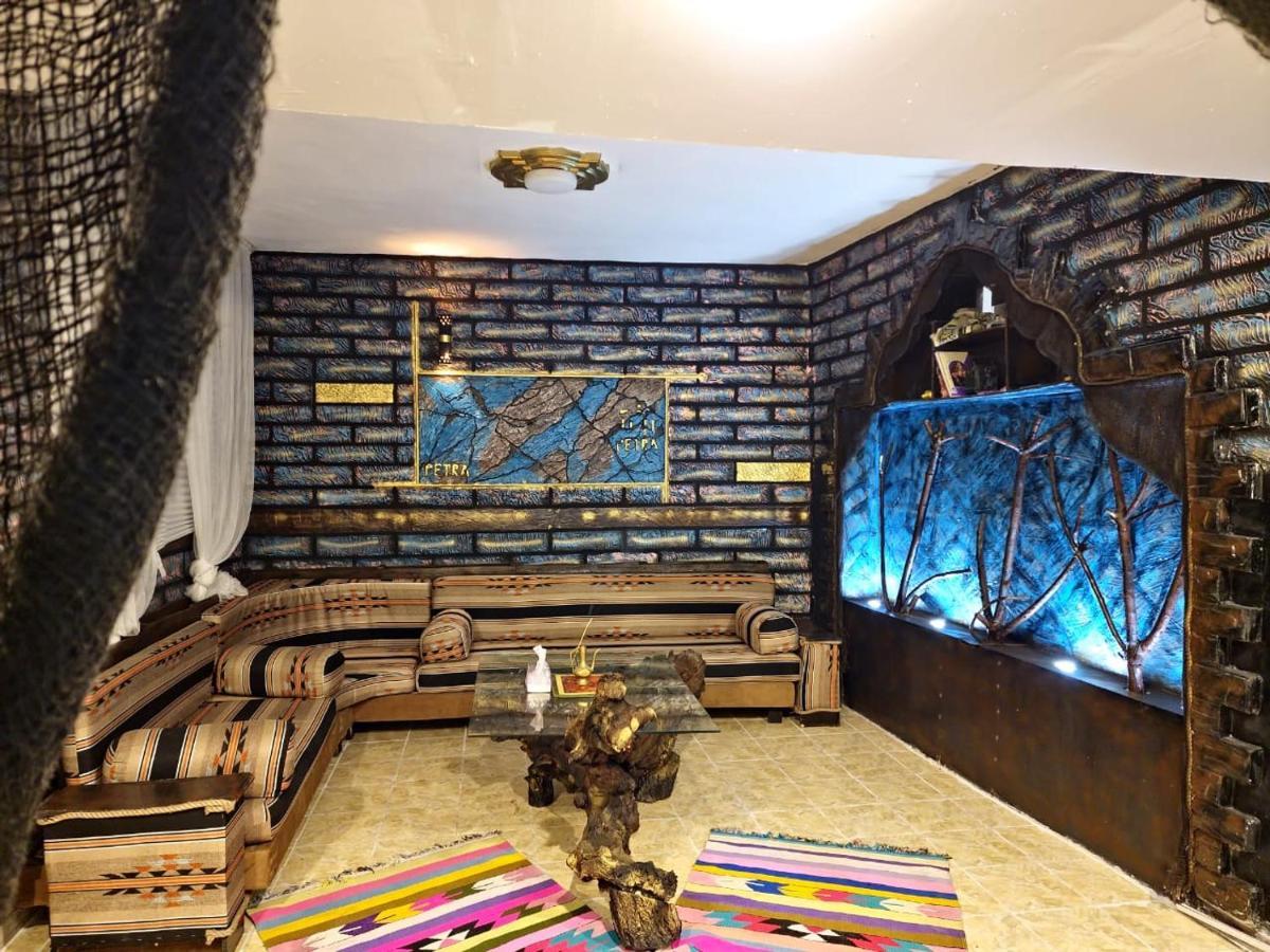 Апартаменты Petra Anas House Вади Муса Экстерьер фото